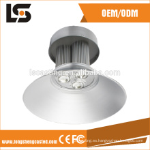 El UFO al aire libre de aluminio impermeable de Bridgelux 200W Highbay IP68 llevó la vivienda ligera 150W